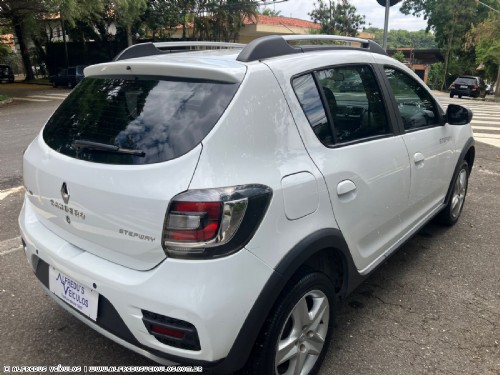 Renault SANDERO STEPWAY EASY 2017/2018